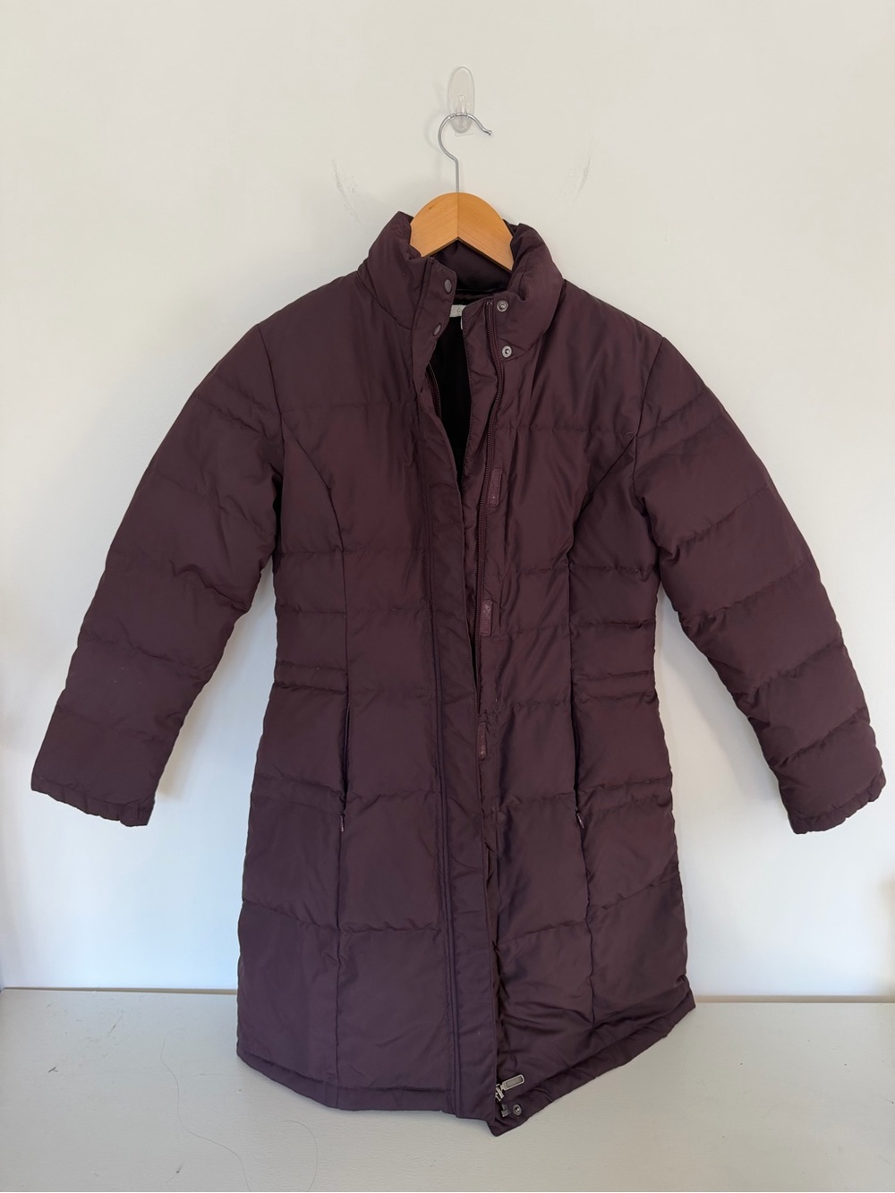 Garnet Hill Women’s Size 2 Burgundy Plum Long Puffer Coat Down Winter Jacket EUC
